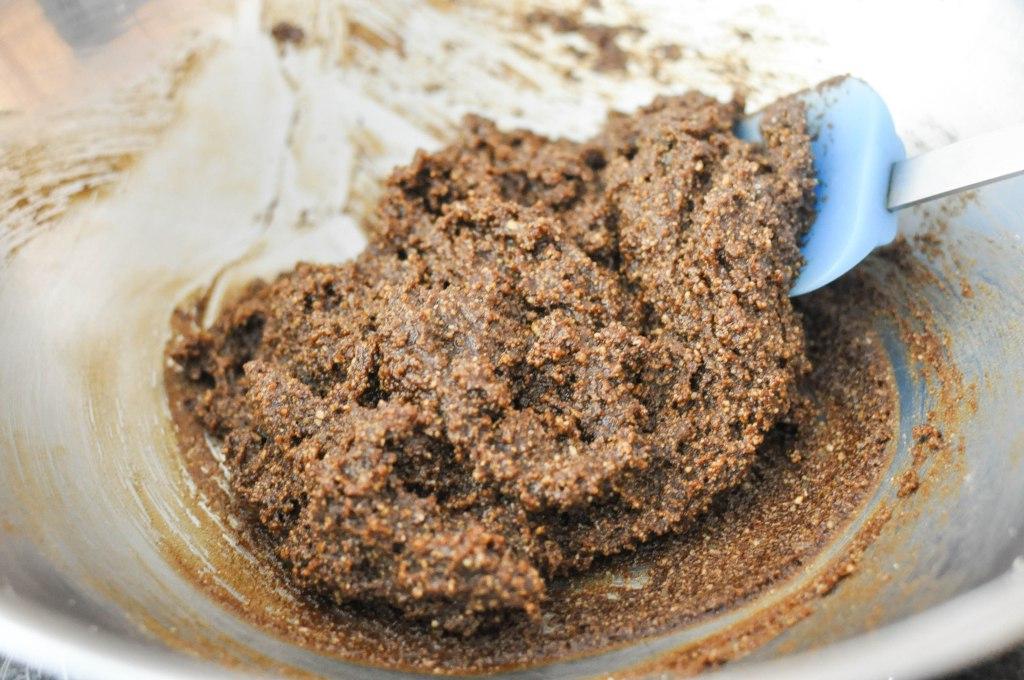 Paleo Lebkuchenhaus 36 Lebkuchenteig verrühren