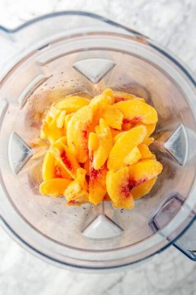 220504_Frozen Peach Margarita-06 220504_Frozen Peach Margarita-06