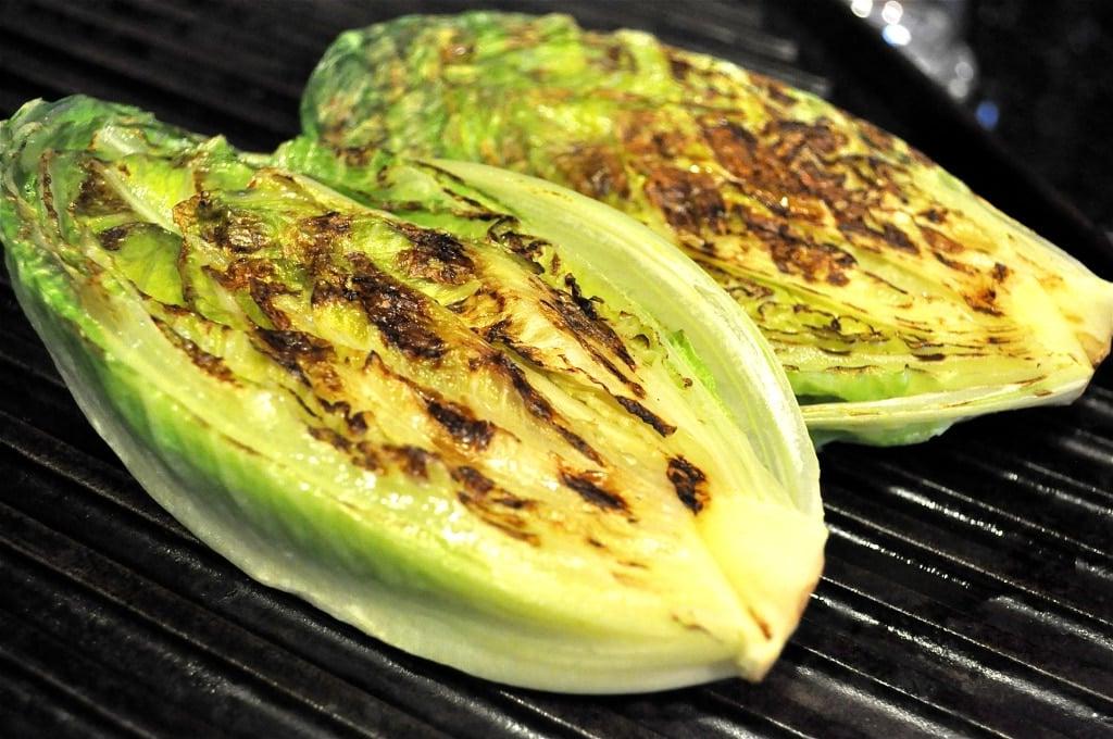 gegrillter römersalat