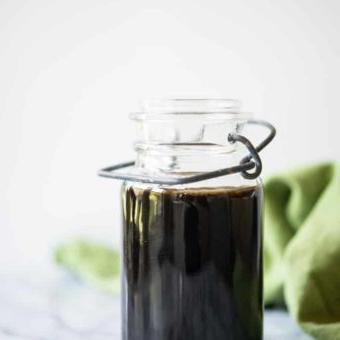 Einfacher Minzsirup und zwei leckere Getränke 6 minz-sirup