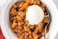 Comforting Vegan Apple Crisp