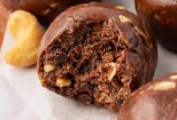 Choco-Cashew Power Bites