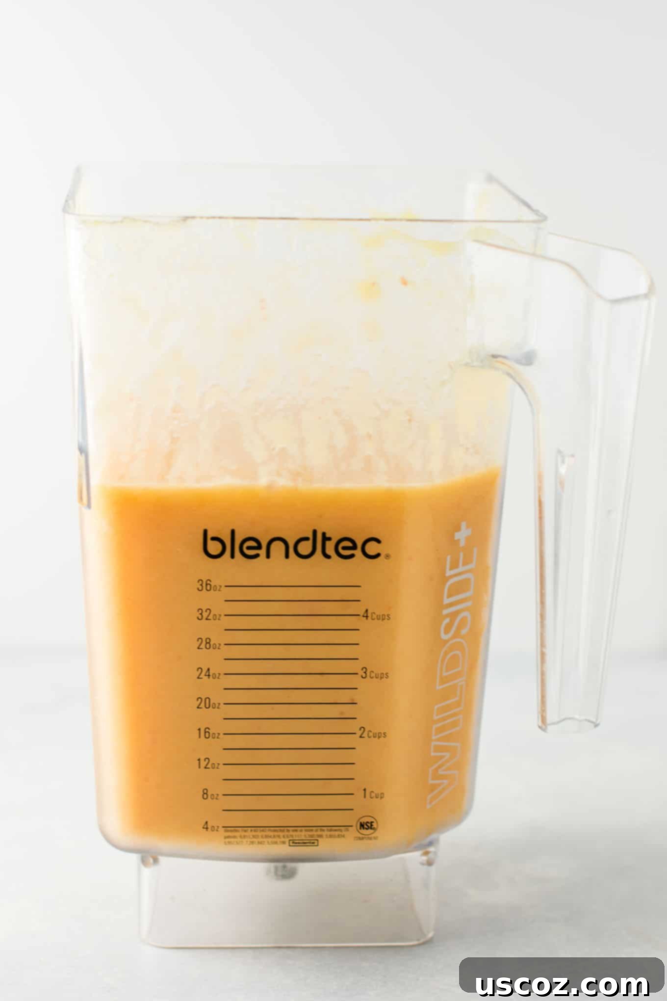 Ginger peach detox smoothie without milk