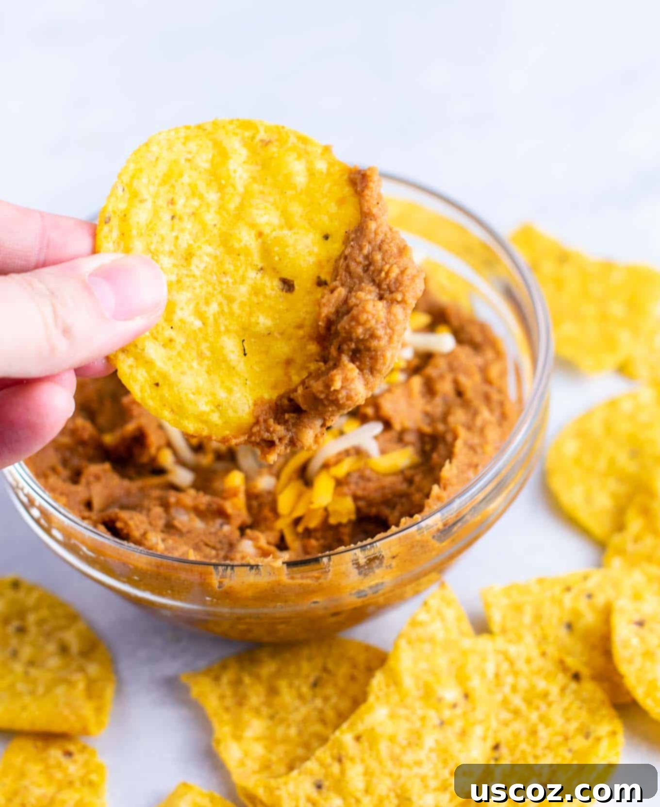25 Incredible Vegan Recipes 18 best vegan recipes - How to make refried beans (5 minute refried beans recipe) - so easy and I make these all the time! #refriedbeans #easyrecipe #mexican #homemaderefriedbeans #vegan #vegetarian #dinner #dinnerrecipe