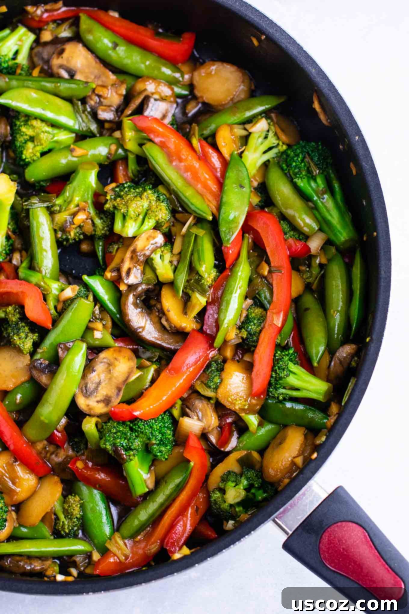 25 Incredible Vegan Recipes 4 best vegan recipes - Stir fry vegetables recipe – with homemade stir fry sauce. This is amazing and has so much flavor! #stirfryvegetables #stirfry #stirfryrecipe #stirfrysauce #vegetarian #vegan #glutenfree #dinner #dinnerrecipe