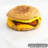 Grab-and-Go Plant-Based Breakfast Sandwiches 12 Vegetarian meal prep ideas – these easy English muffin breakfast sandwiches taste amazing and are so easy to make! #vegetarian #breakfast #mealprep #englishmuffin #breakfastsandwich