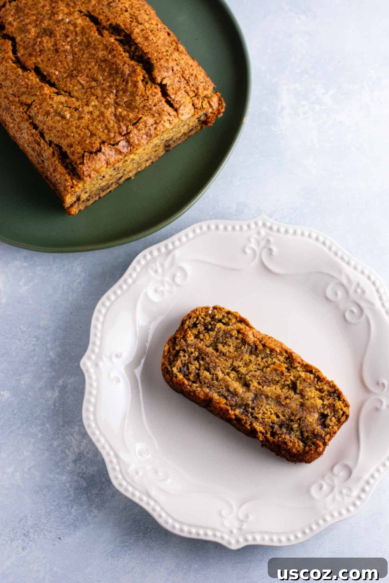 Vegan banana bread recipe – so easy to make and tastes delicious! #vegan #bananabread #veganrecipe #dairyfree #veganbreakfast