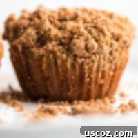 Warm Cinnamon Apple Muffins 8 apple cinnamon muffin