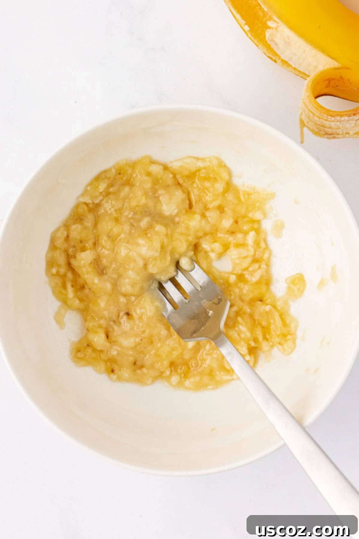Power-Packed Overnight Oats 6 mashed banana in a bowl