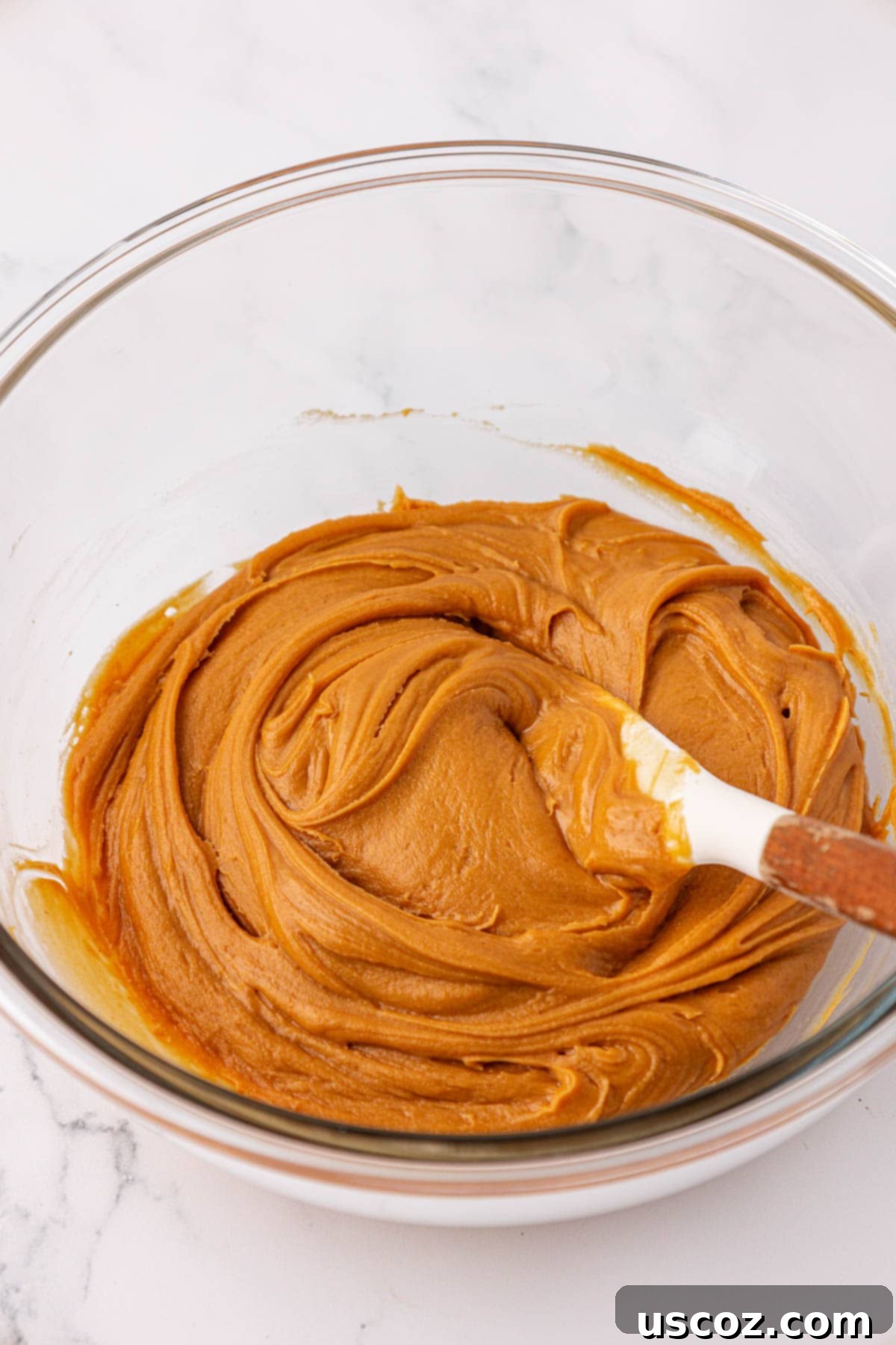 Effortless Protein Bars 6 peanut butter and honey mixed together