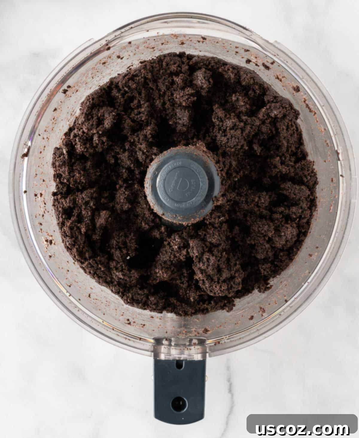 Spooky Oreo Truffles 8 Oreo and cream cheese mixture blended into a thick batter in a food processor