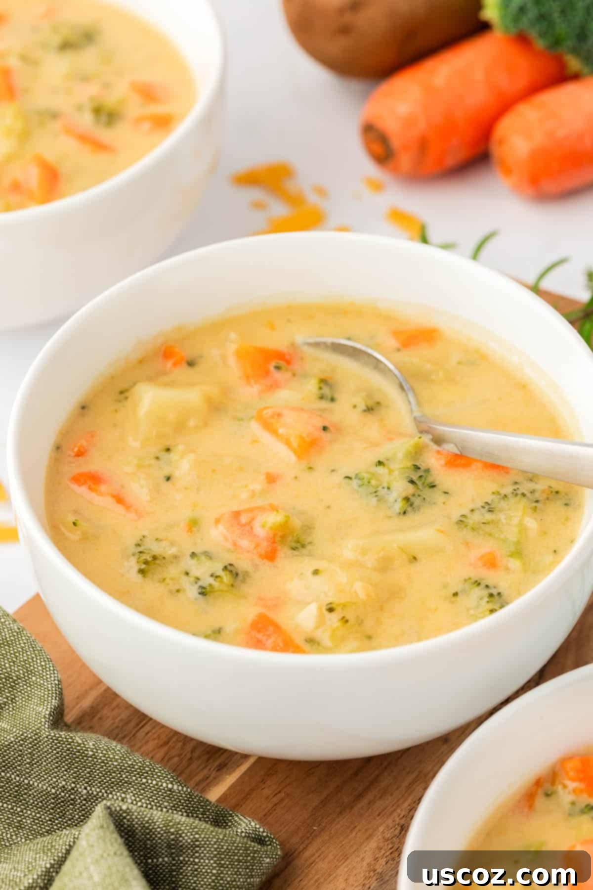 Velvet Veggie Delight 22 A beautifully presented bowl of creamy vegetable soup, highlighting its appetizing texture and vibrant colors, ready for a satisfying meal.