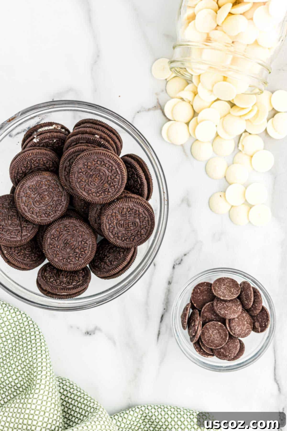 Decadent White Chocolate Oreos 4 ingredients to make white chocolate covered oreos