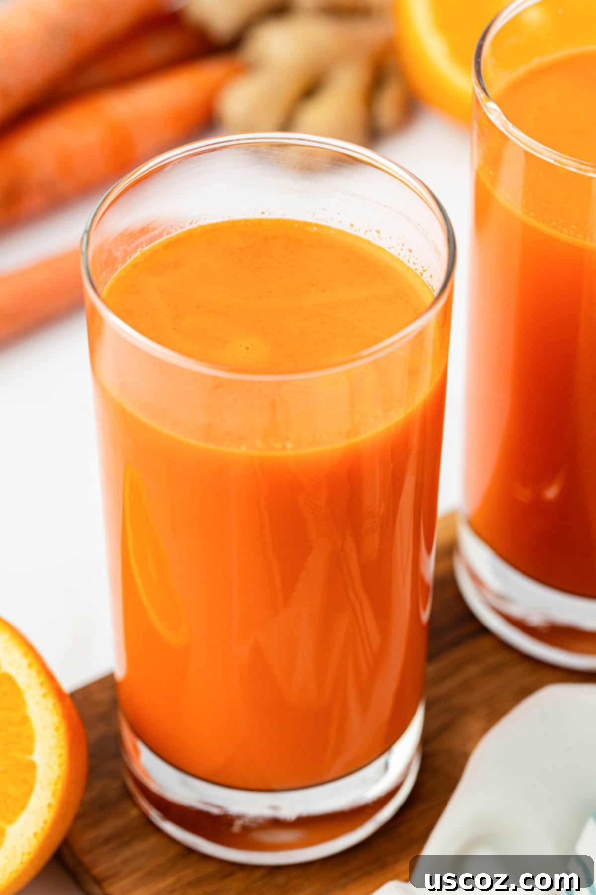 Vibrant Carrot Elixir 10 carrot juice in a glass
