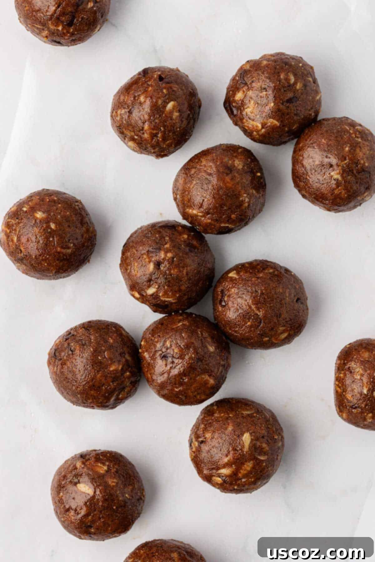 Mint Chocolate Power Bites 7 mint chocolate energy bites