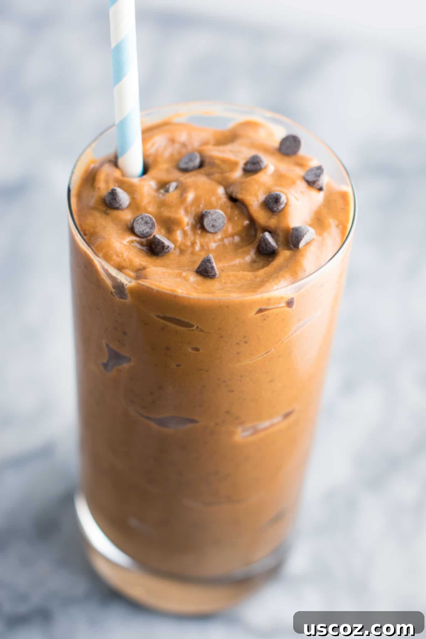 Guilt Free Chocolate Bliss 3 Healthy chocolate milkshake recipe made with just 5 ingredients. You won't believe the secret ingredient that makes it so creamy!