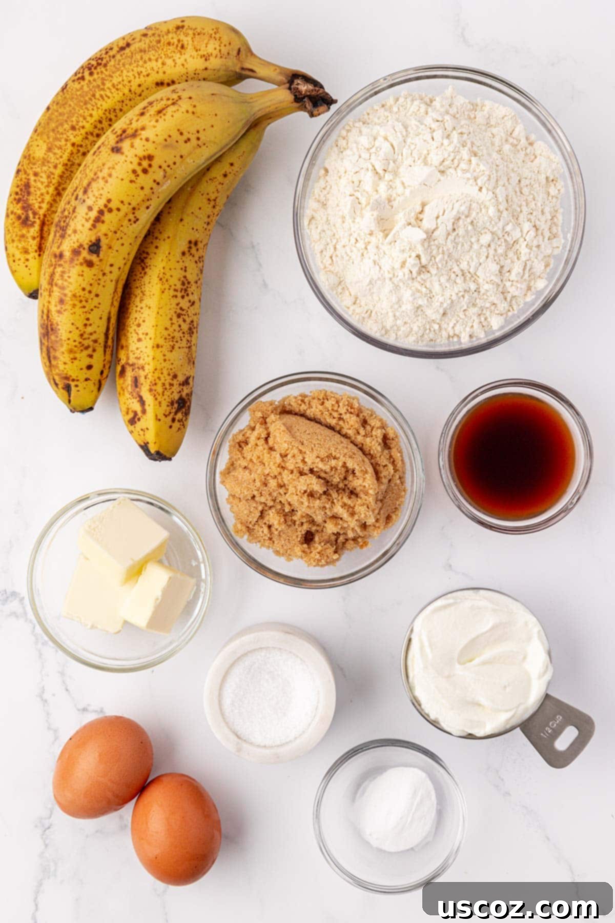 Luscious Greek Yogurt Banana Bread 4 ingredients to make greek yogurt banana bread
