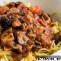 Delicious Vegetarian Spaghetti Sauce 20 Easy meatless spaghetti sauce recipe made with mushrooms, garlic, and onions. A delicious “meaty” vegetarian spaghetti recipe. #meatless #spaghetti #vegetarian #meatlessspaghetti
