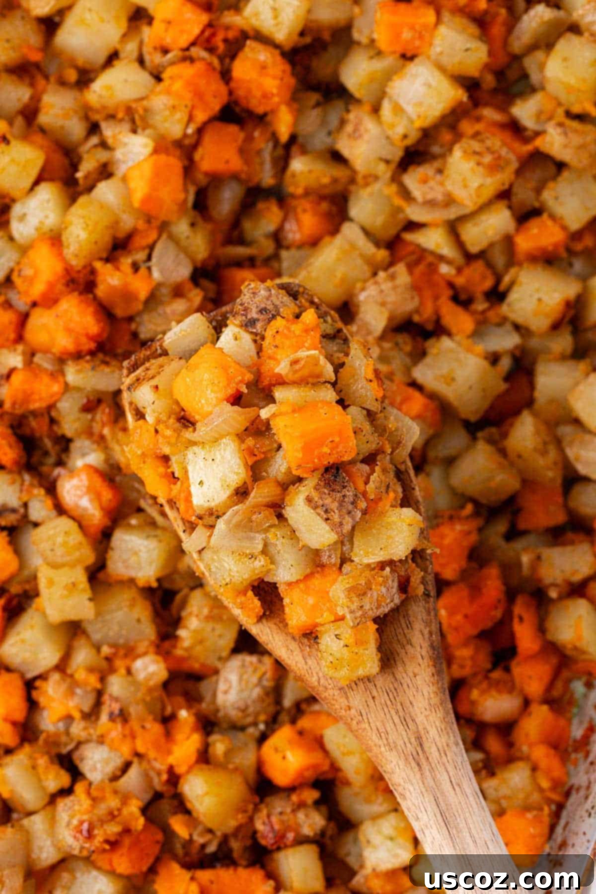 Hearty Vegan Breakfast Hash 10 Serving of vegan breakfast hash with fresh herbs