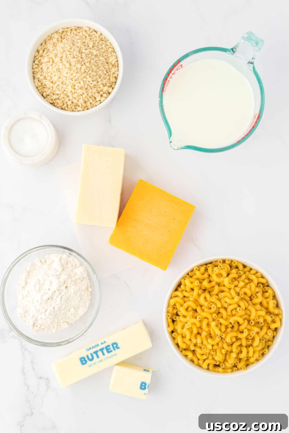 Golden Baked Macaroni Perfection 4 ingredients to make baked macaroni and cheese