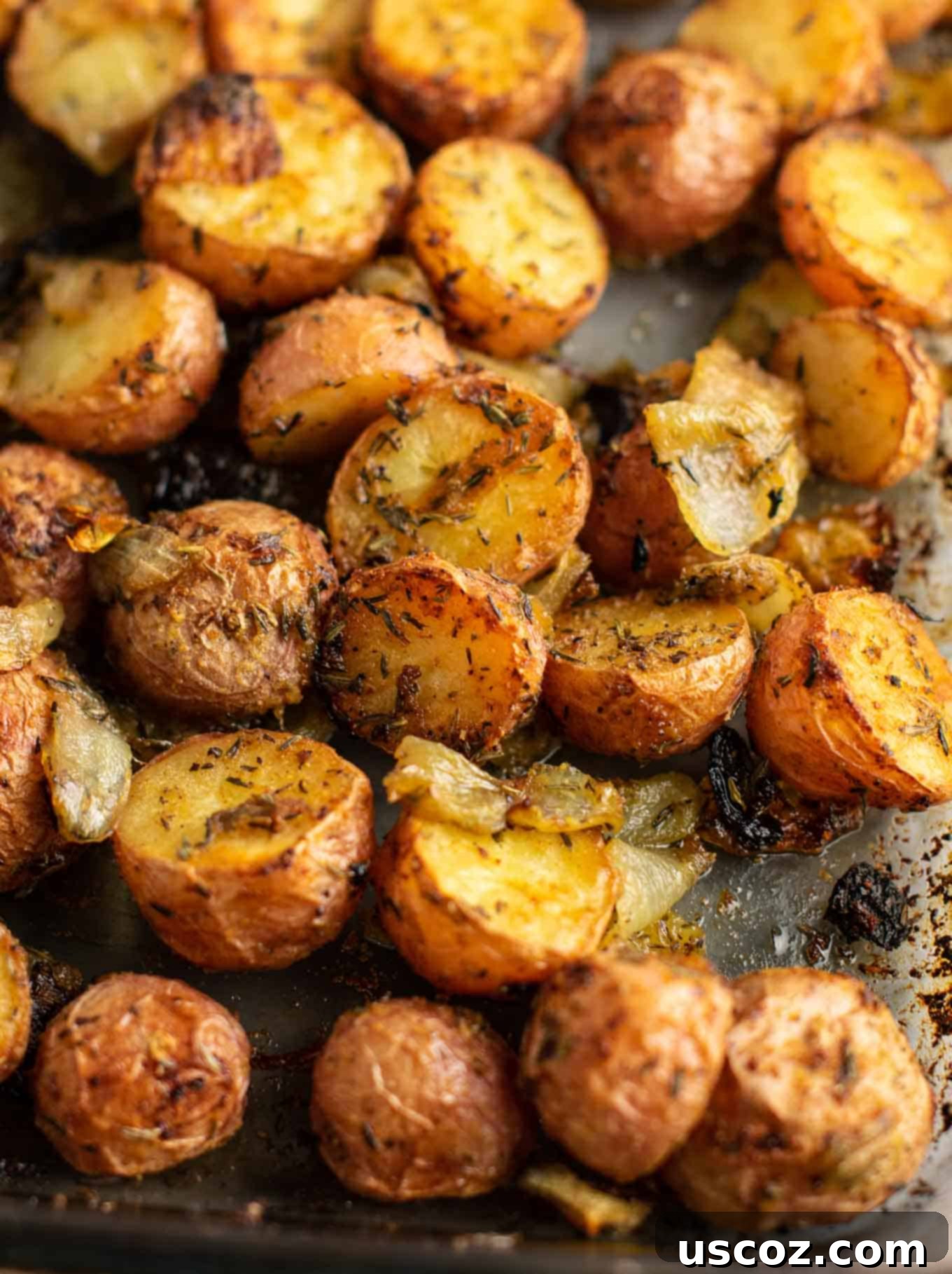 Unlock 29 Delicious Vegan Dinners 31 Easy roasted potatoes and onions, a delicious classic vegan side dish.