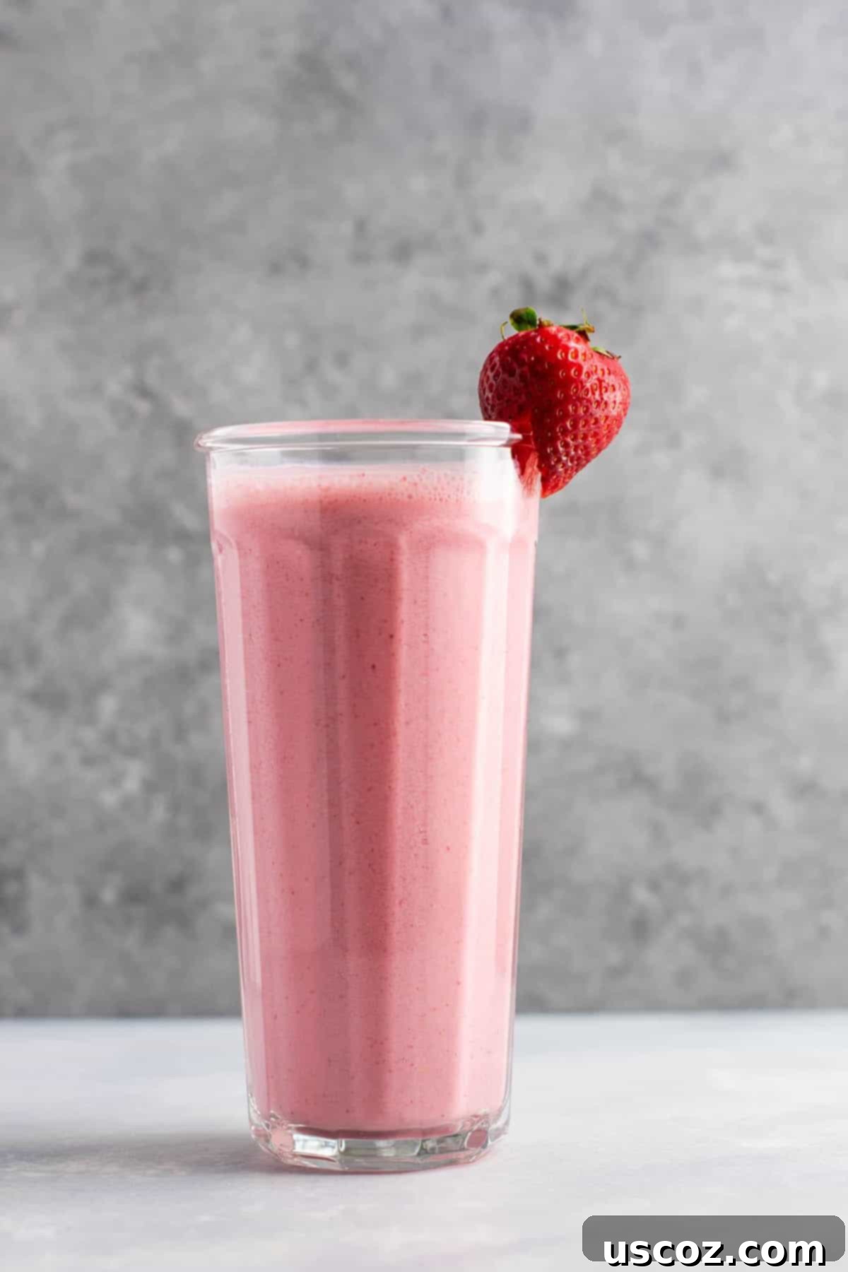Easy and delicious strawberry smoothie recipe made with fresh, healthy ingredients. Perfect for a quick breakfast or summer snack that is healthy and refreshing.